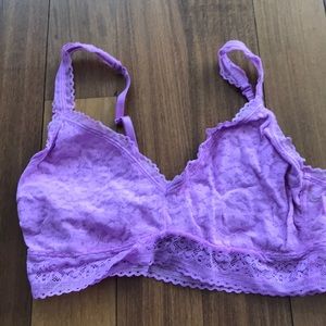 Gap lined lace braletts M 4->each sold separately